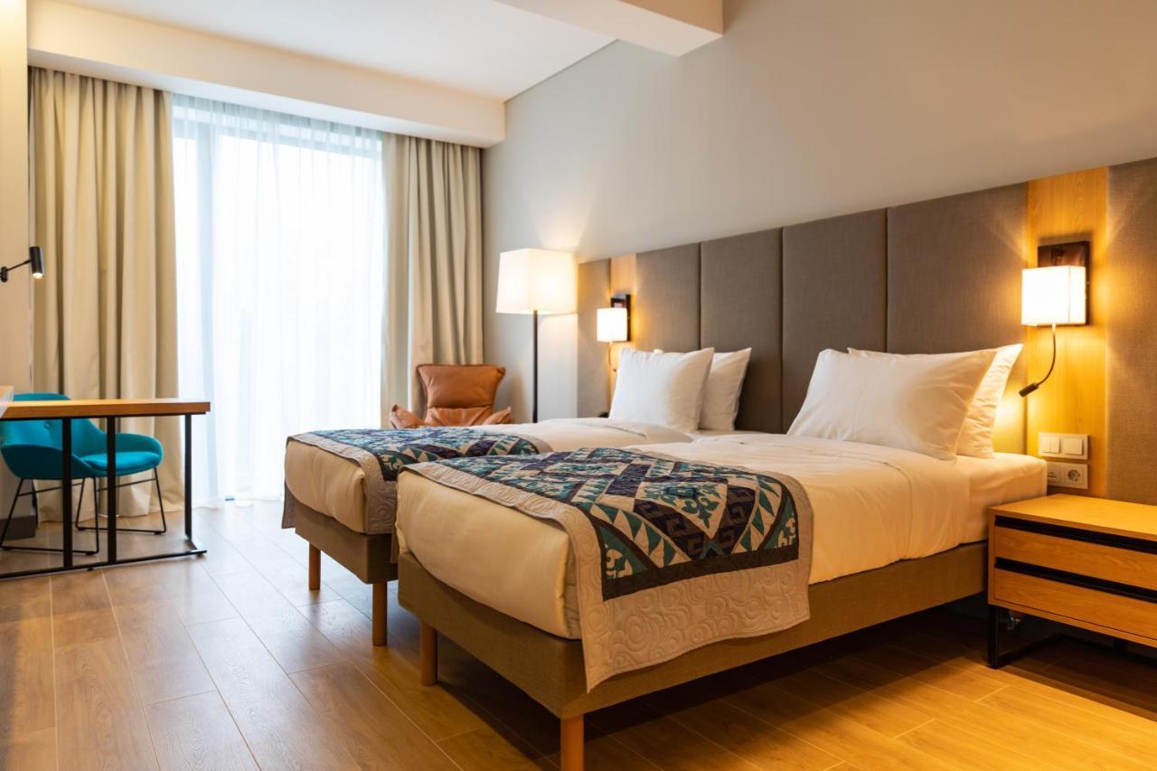 Sadu Hotel Almaty, A Member Of Radisson Individuals Екстер'єр фото