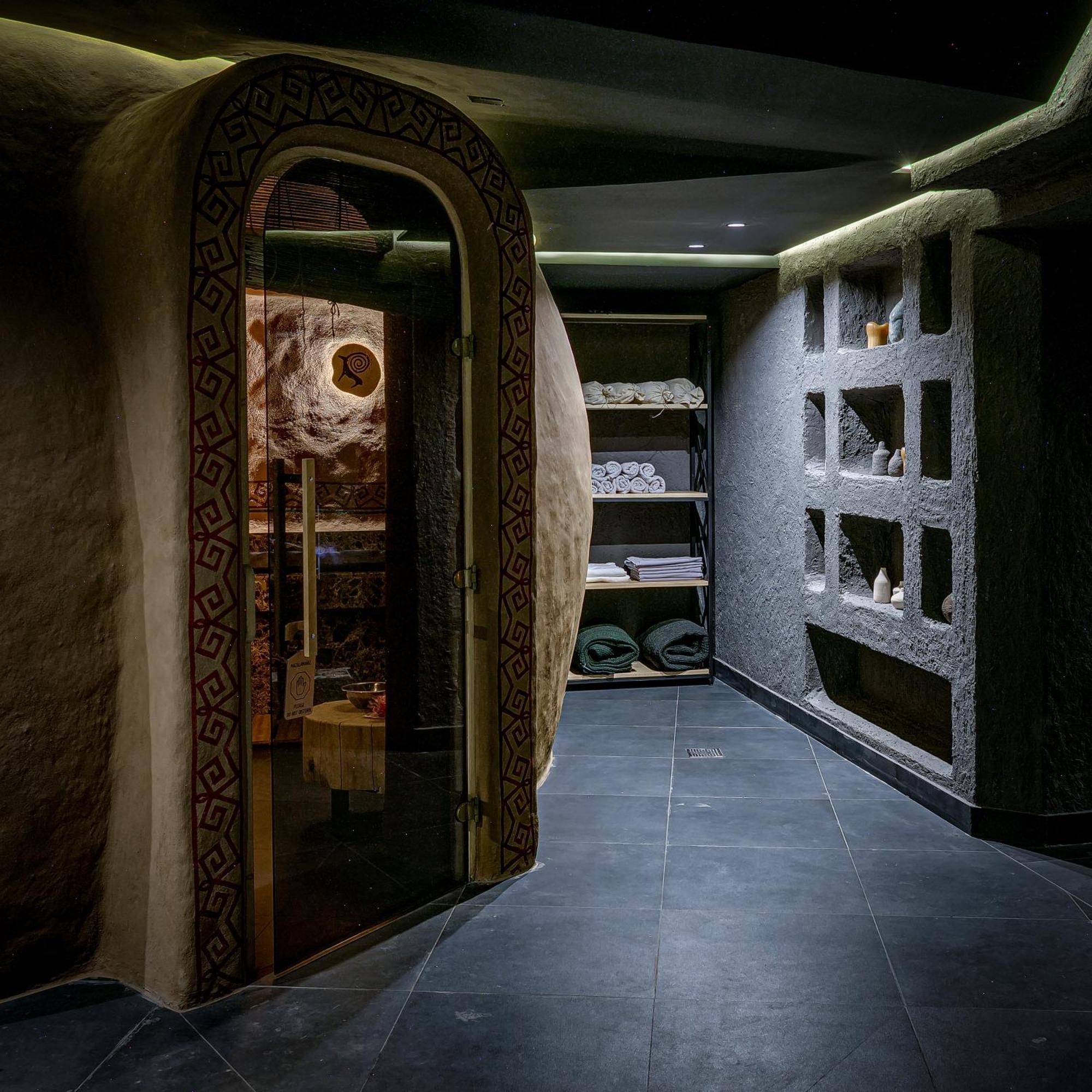 Sadu Hotel Almaty, A Member Of Radisson Individuals Екстер'єр фото
