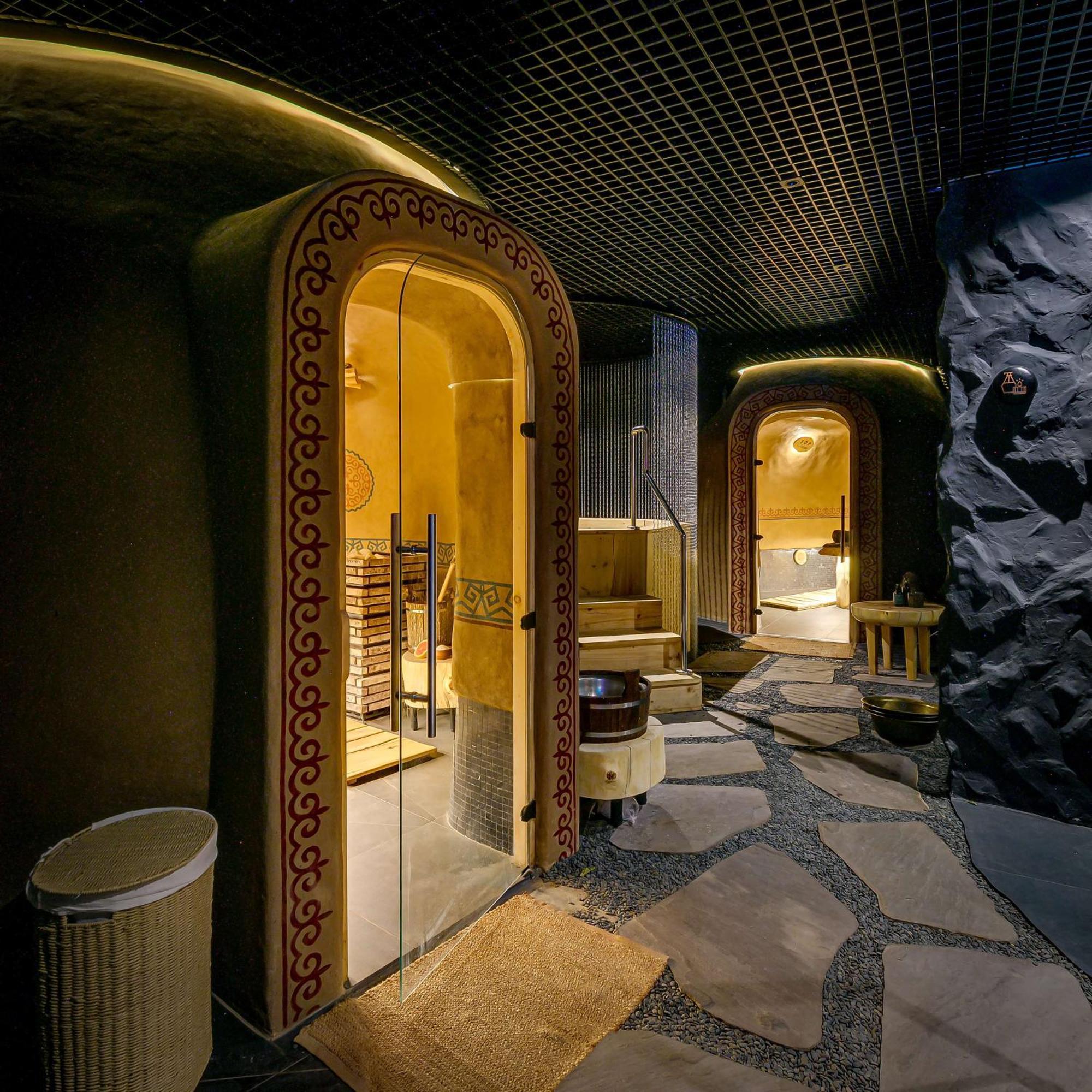 Sadu Hotel Almaty, A Member Of Radisson Individuals Екстер'єр фото
