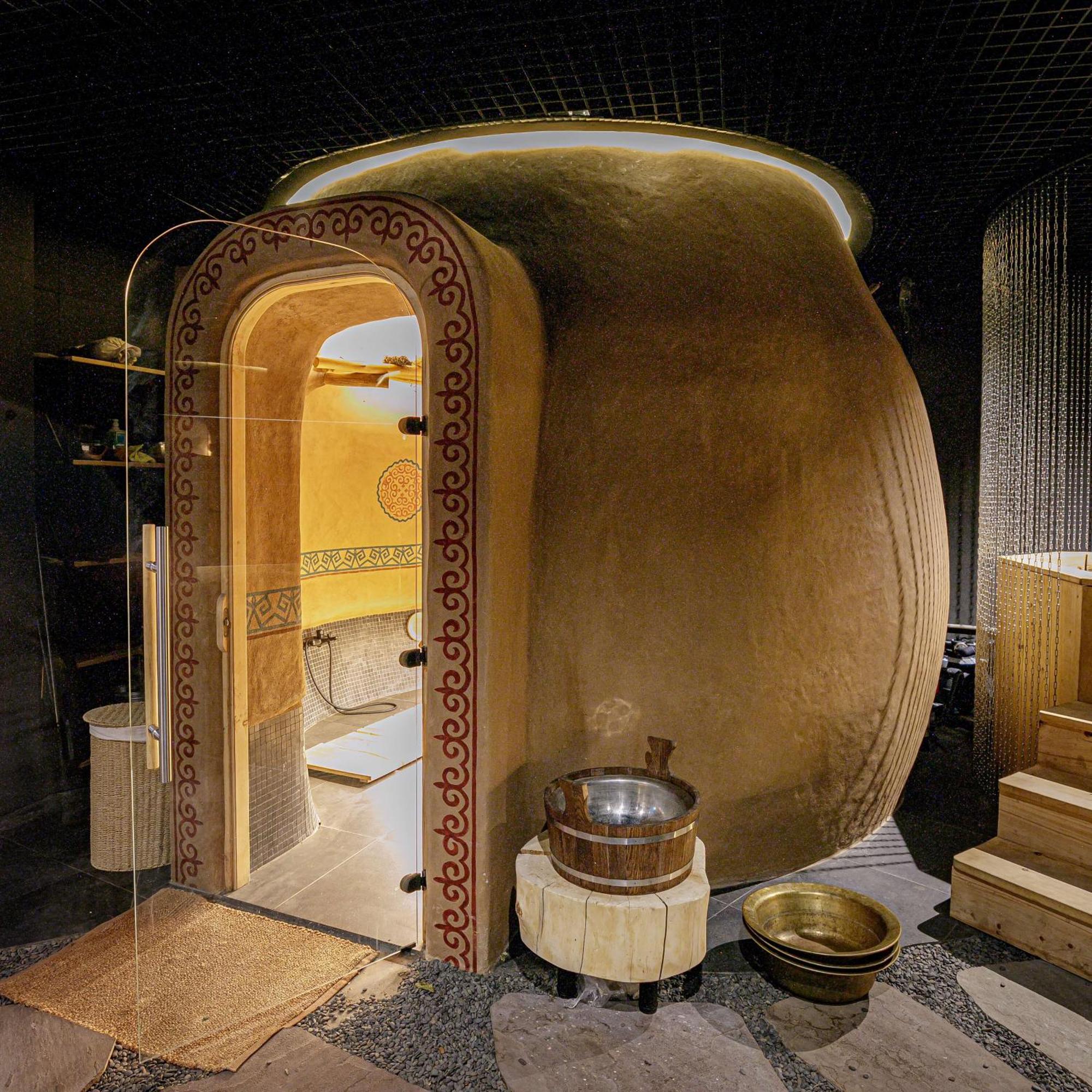 Sadu Hotel Almaty, A Member Of Radisson Individuals Екстер'єр фото