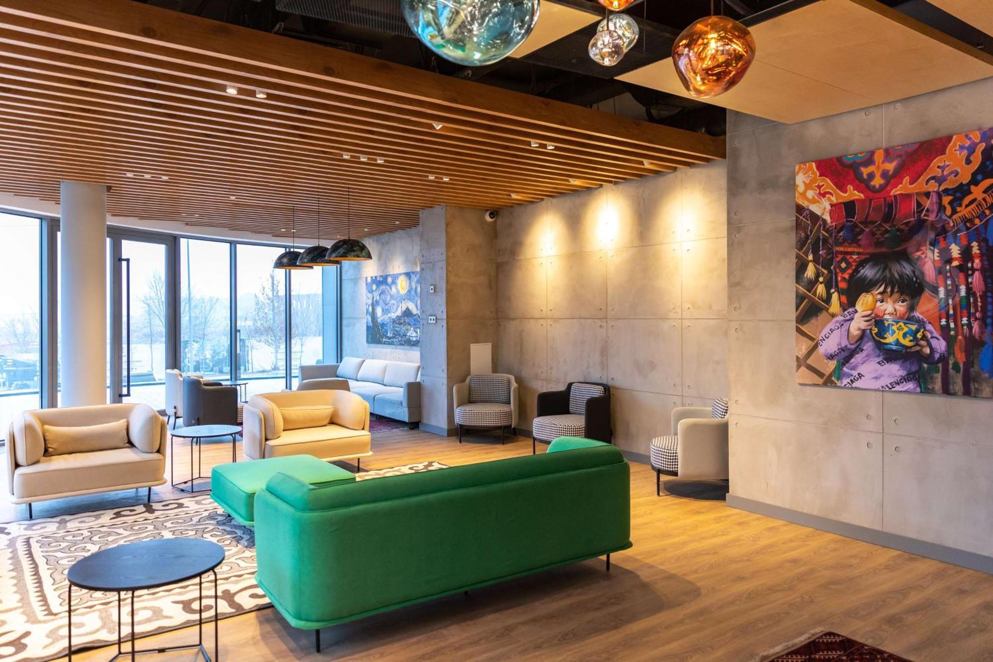Sadu Hotel Almaty, A Member Of Radisson Individuals Екстер'єр фото